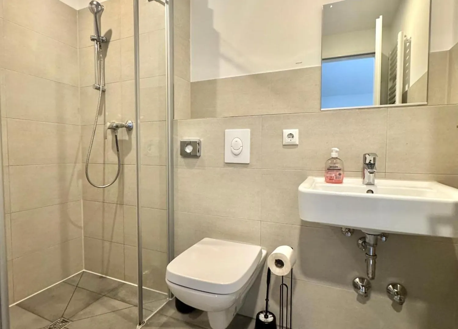 Ar City Hotel برلين بيت شباب